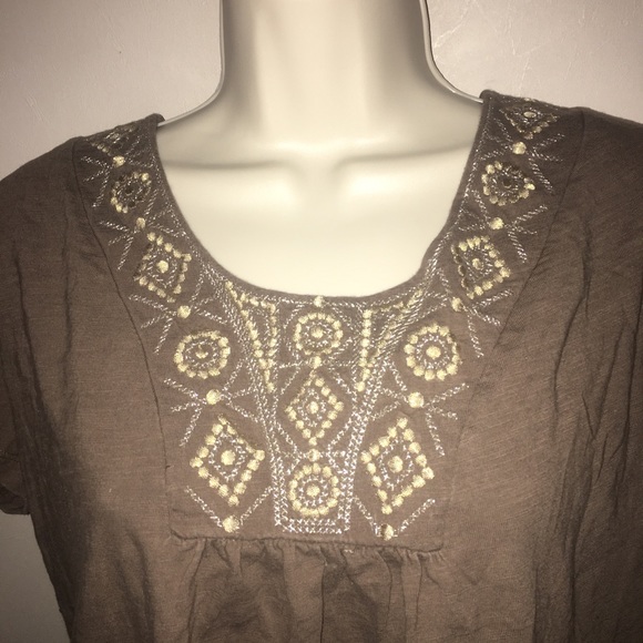 St. John’s Bay shirt - Picture 2 of 3